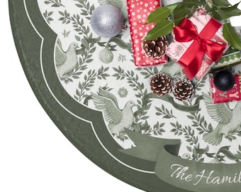 Toile Doves Christmas Tree Skirt, Personalized Holiday Tree Decoration, Family Christmas Keepsake, Vintage Seasonal Décor