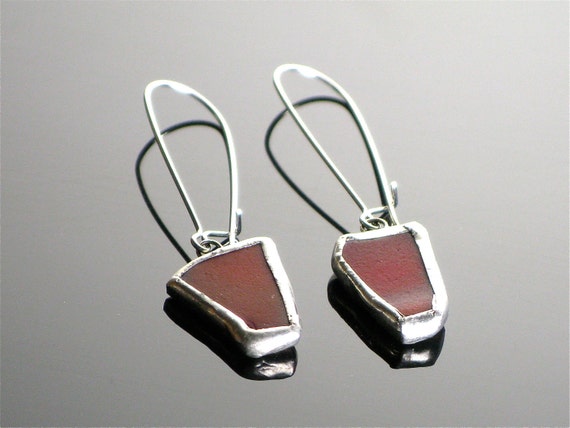 Nueva. Un Par 30MM Plateado Plata Pendientes De Aro /& cuchillo//Puñal