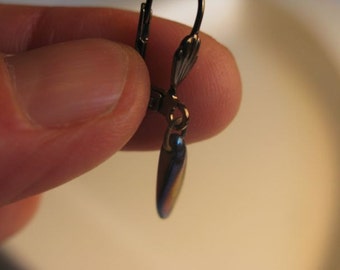Purple IridescentGlass Glass Dagger Earring on leverback earwires.