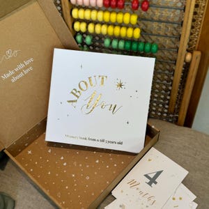 Libro de recuerdos para bebés, diario de embarazo, álbum de recortes de hitos del bebé, álbum de fotos para recién nacidos y regalo para nuevos padres / diario de recuerdos del primer año