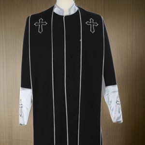 Men&#39;s Black/Silver Big & Tall Church Cross Accent Robe With Stole Mandarin Suit, Long Church Coat