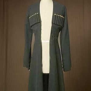 Neue Herren russischen Cherkeska Grau Wolle Kaftan Kosakenmantel