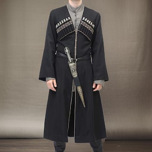 Neue Männer schwarze Chokha, traditionelle Chokha für Männer, georgischen Stil Kosak