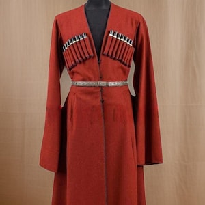 Neuer Herren-Roter traditioneller georgischer Kosakenkostüm georgische Kleidung Wollmantel