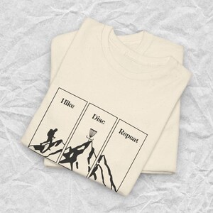 Disc Golf T-Shirt – Funny Frisbee Golf Tee for Players & Fans – Gift for Dad, Husband, or Boyfriend – Comfortable and Durable