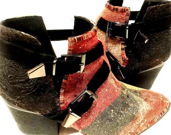 Vegan cowboy boots EU39. Festival  boho asymmetric design.
