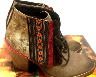 leather chukka boots EU37. Handcrafted boho style and dress boots.