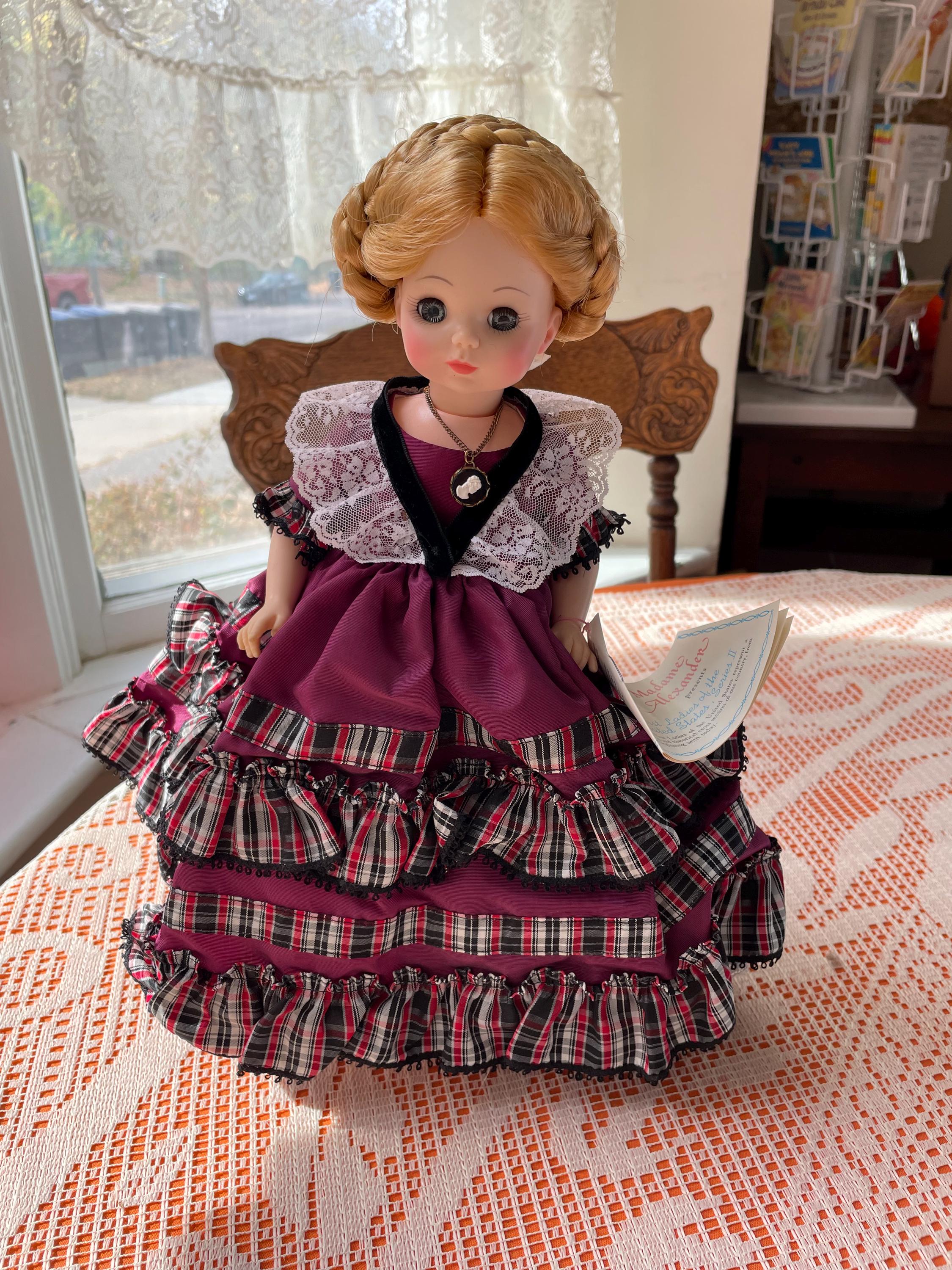 Betty Taylor Bliss: Madame Alexander (First Lady Collection)
