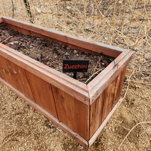 Garden 3D Printed Plant Markers for Herbs & Vegetables, Durable Outdoor Stakes, Customizable Eco-Friendly Garden Labels
