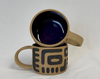 Taza abstracta de cerámica hecha a mano - Uva