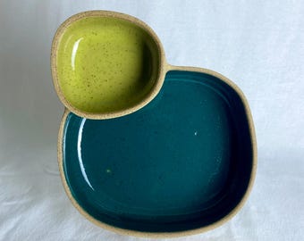 Tazón grande de patatas fritas y salsa - Verde mar y lima