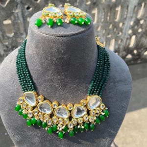 Green stone Necklace /Long Kundan Necklace/Polki / Indian jewelry /layered necklace / Kundan rani haar / Statement necklace