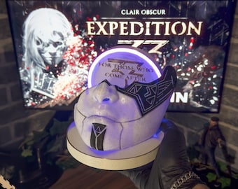 Maschera di Alicia / Ispirata alla Spedizione 33 con supporto a LED / Regalo di compleanno per la decorazione d'interni