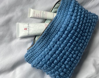 Crochet Bubble Makeup Bag Pattern for Beginners - Easy DIY Craft