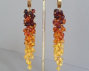 Pendientes largos de ámbar natural en racimo, pendientes llamativos de ámbar, pendientes colgantes de ámbar color coñac, joyas de ámbar dorado, pendientes de otoño