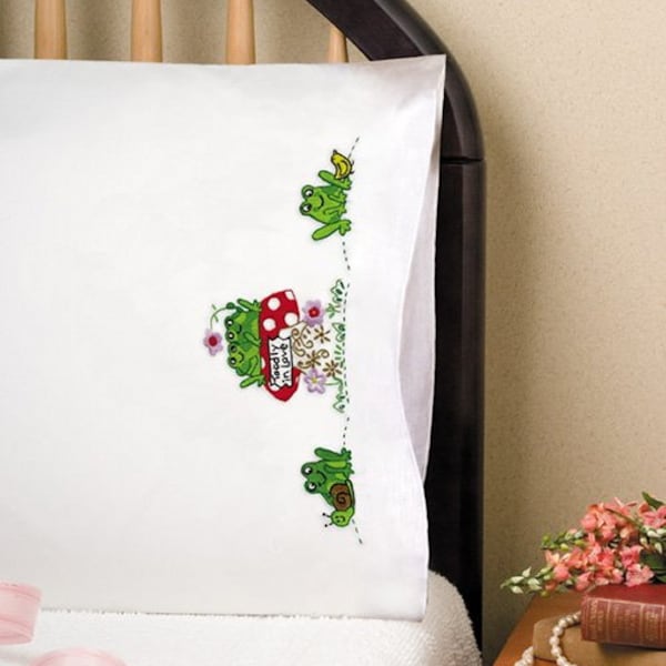 Tobin Home Crafts Toadly In Love T232112 Pillowcases Stamped for Embroidery