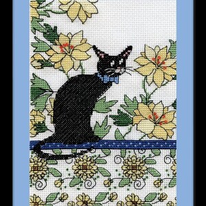 Design Works - Yellow Floral Cat, Counted Cross Stitch Kit