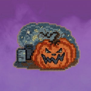 Mill Hill Autumn Harvest Collection Graveyard Pumpkin MH18-2326 Ornament Counted Cross Stitch Kit
