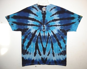 2XL Blue Spider Tie-Dye T-Shirt