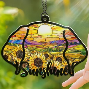 Custom Dog Ear Glass Suncatcher, Personalized Pet Memorial Gift, Window Hangings for Pet Lovers, Loss of Dog Sympathy Gift, Remembrance