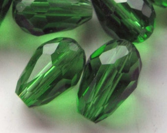 50 Green glass teardrop beads, 11 x 8mm, Faceted, 50 count, crafting, beading, crystal glass, loose beads