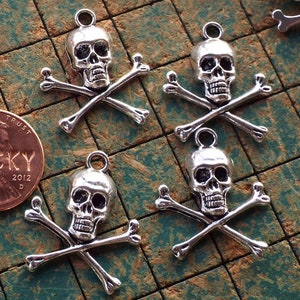 Metal Skull and crossbones charms, 10 count, silvertone, pirate, halloween, nautical, steampunk