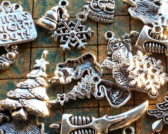 30 christmas charms, tree, santa claus, snowflake, wreath , diecast metal charm