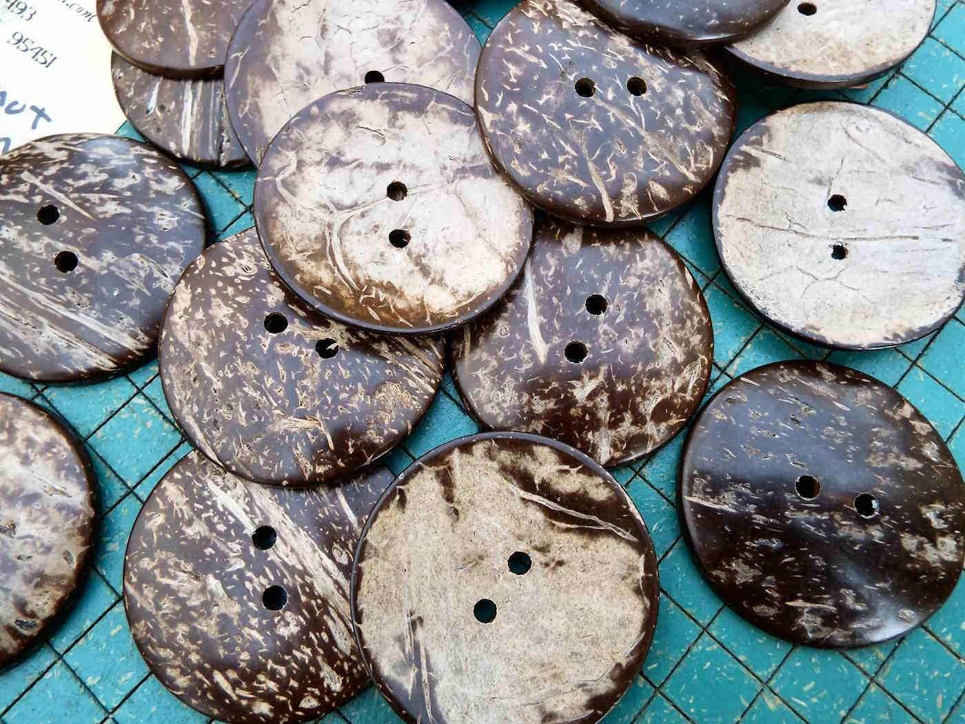 7 Extra Large 50mm Coconut Shell Buttons, 2 Inch, XXL Coconut Buttons ...