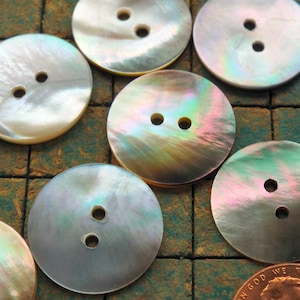 Seashell buttons, Mother of Pearl, 10 count, 3/4 inch, Natural shell buttons, 20mm, 2 hole, nacre buttons, sewing, crafting, scrapbook image 1