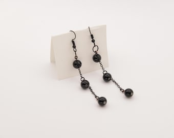 Minimalist Drop Earrings