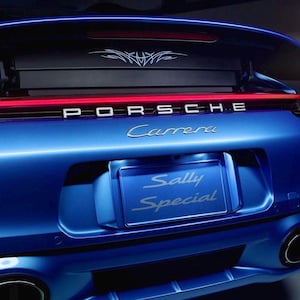 Ezel Gewei Tattoo Sally Carrera Auto's Porsche Sticker Auto Bumper Sticker Motorfiets Fiets Holo Rijbewijs Geslaagd Cadeau