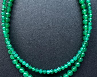 Green Chrysoprase Beaded Necklace: Handcrafted Gemstone Jewelry