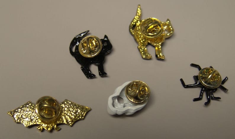 1960s-70s Vintage HALLOWEEN Pin SCARECROW Design | Etsy