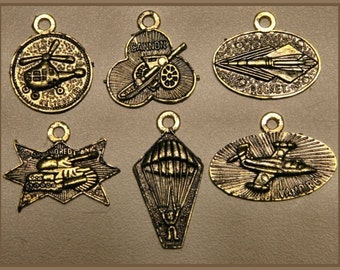 RARE 6 - 1950s Toy Machine Military Medals Set