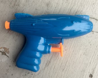 1970s Blue Laser Gun Squirt Gun