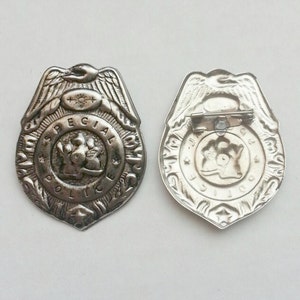1960&#39;s Toy Tin Special Police Badge