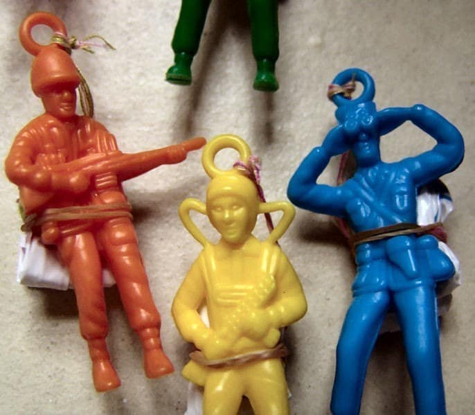 1970s Parachute Army Men in UNUSED Condition 2 and Half Inch