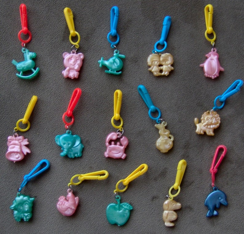 1960s Groovy Gum Machine and Circus Clip Pendant HELICOPTER