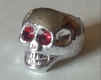 1980s Disney World Pirates of Caribbean Skull Ring MINT