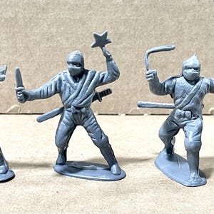 1974 Gray Master of Ninja Figure Set of TEN Fighters Book Value 40