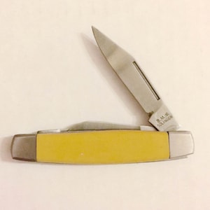 Authentic 1960s Collectors Yellow BMW Solingen Stockman Pocket Knife
