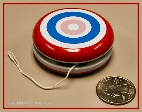 Yoyo Vintage En Métal - Fer Blanc - Manque La Corde (Occasion)