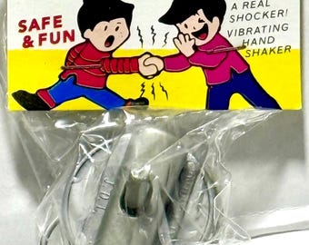びっくりボックス 70枚 Vintage 1970's Surprise Hand Buzzer Deluxe Gag Gift Prank Trick