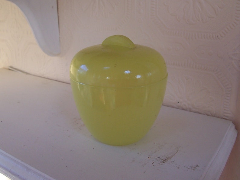 Yellow Apple Trinket Box image 2