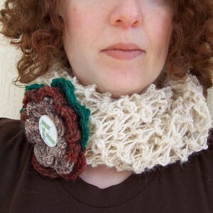 The lacey cowl for the biologist image 5