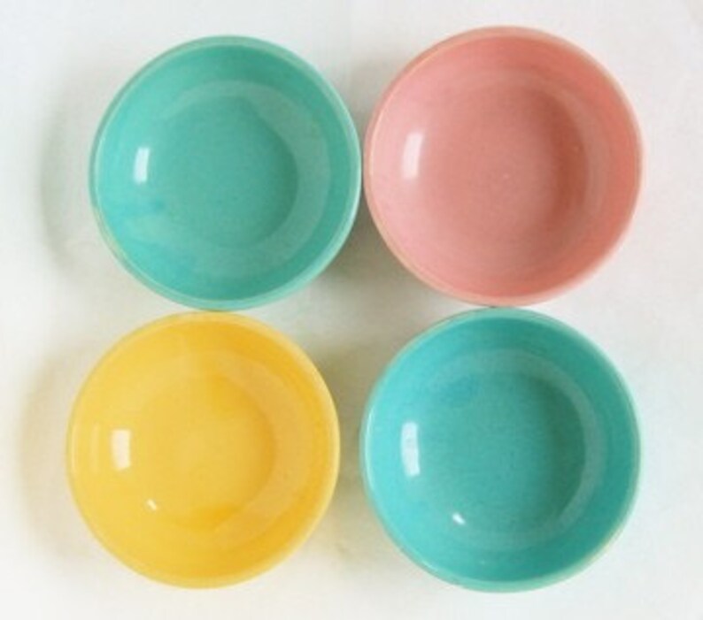 Set of Four McCoy Pottery Bowls Vintage Cereal Bowls Etsy