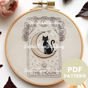 Padrão de bordado, Carta de tarô da lua, Artesanato faça você mesmo, Carta de tarô de gato, Artesanato moderno fácil, Bordado, Download instantâneo