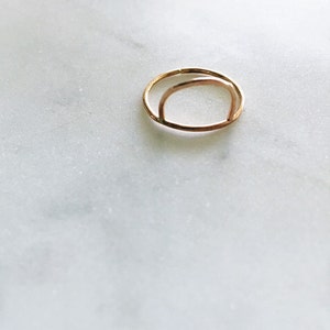 Half circle medium ring. image 3
