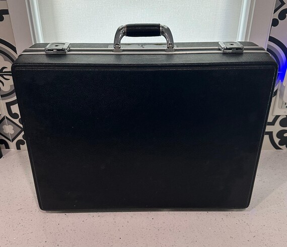 Vintage Platt Hard shell And Thermoplastic Briefcase Luggage View 2