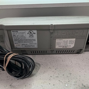 Philips Magnavox MVR430MG21 4-Head VHS Video Cassette Recorder No Remote image 3